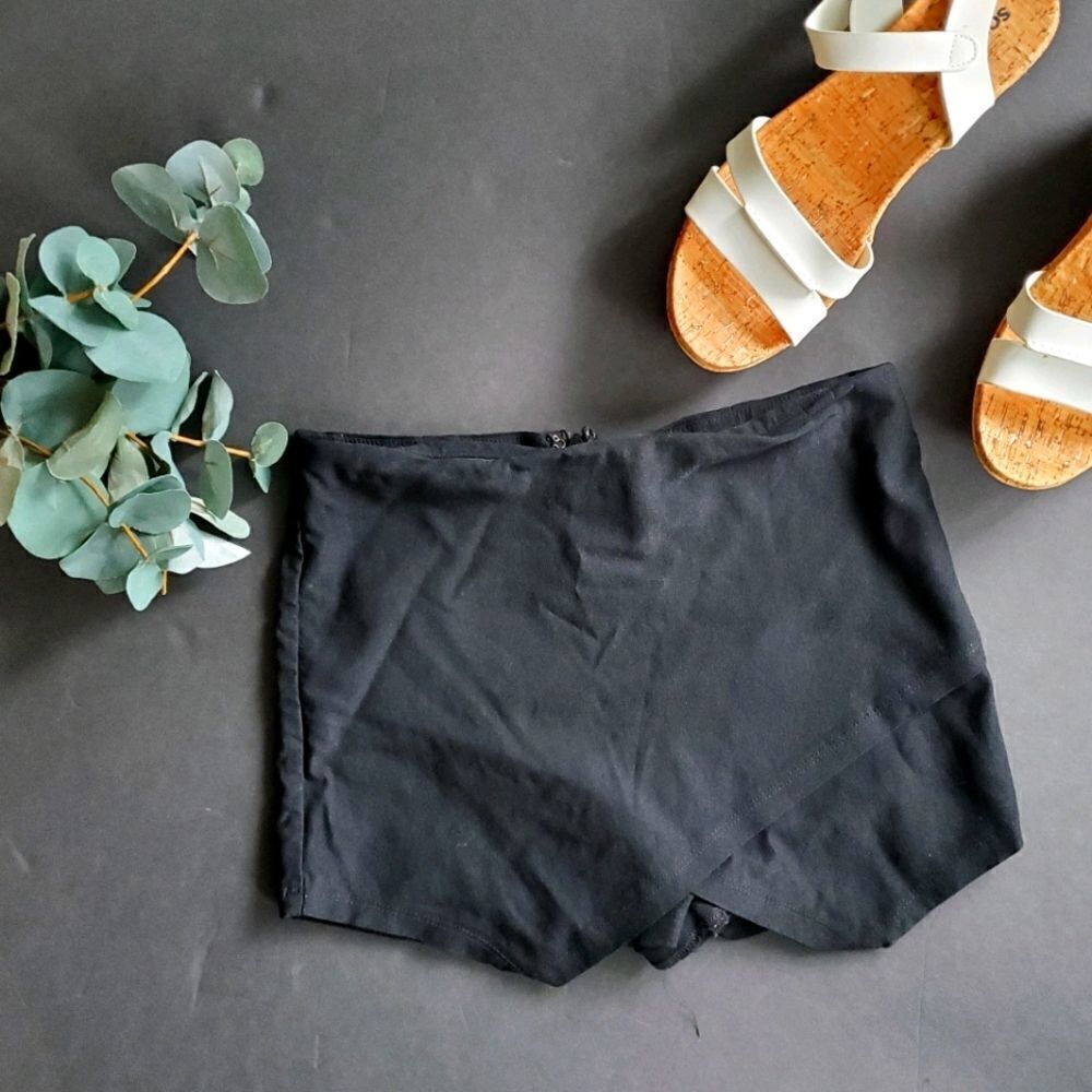 Shein black skort - Picture 1 of 8